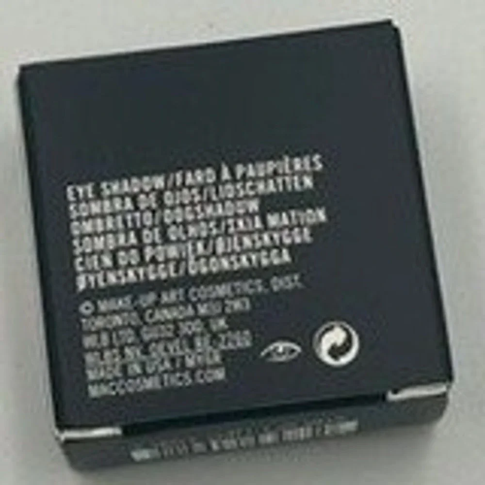 MAC Eye Shadow Suspiciously Sweet Frost 1.5g New In Box‎ Coral Shimmer